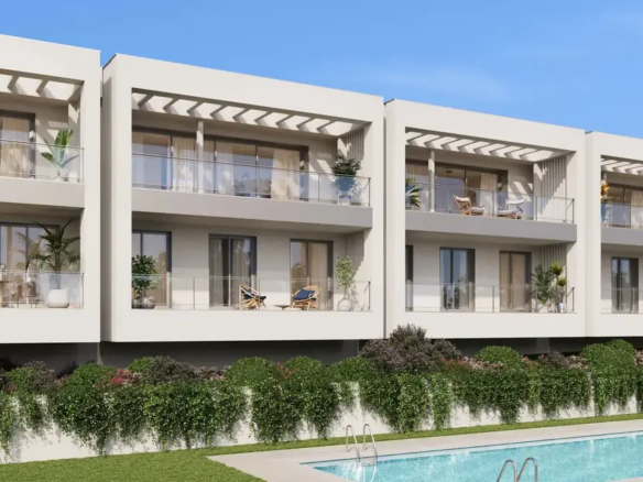 Cascada Homes Marbella Costa del Sol Estrella del Mar NVOVA swimming pool