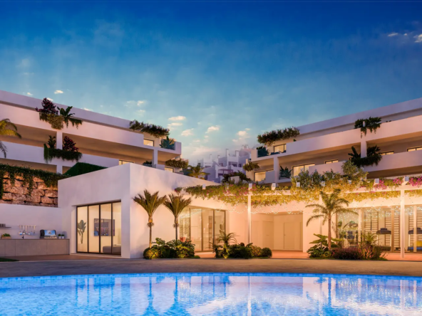 Cascada Homes - Amaranta Living Casares Golf - Casares Costa - Swimming Pool by night