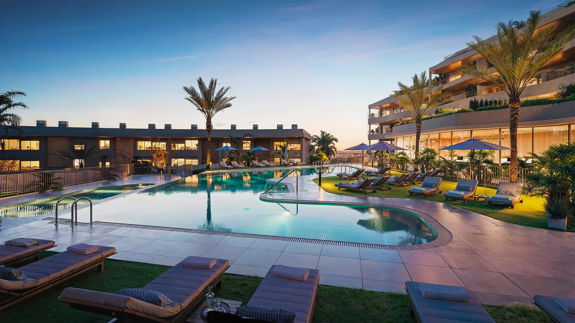 Cascada-Homes-Evoque-Mijas-Swimming-pool-1
